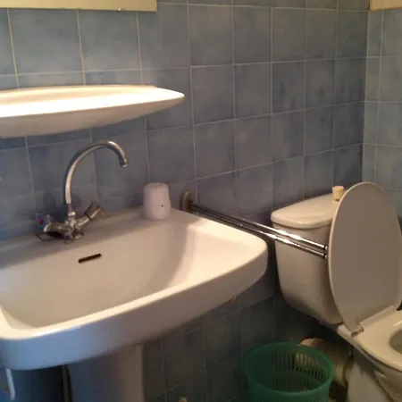 Maison Notre Dame De La Treille لورد