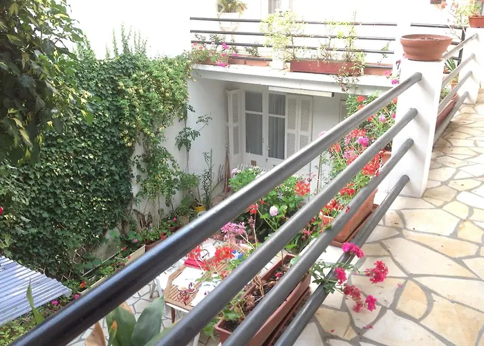 Maison Notre Dame De La Treille Gasthof 3*