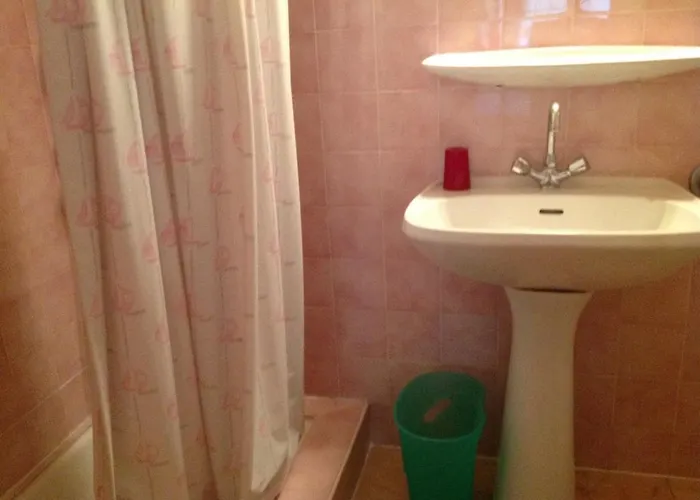 Maison Notre Dame De La Treille 3* Lourdes