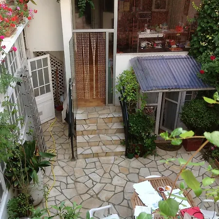 Gasthof Maison Notre Dame De La Treille